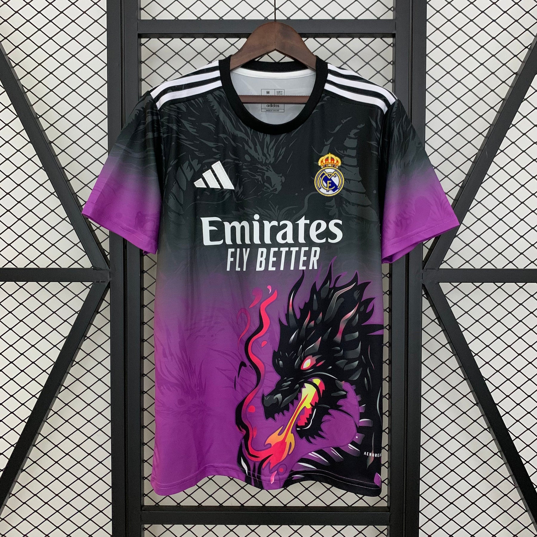 Camisa Real Madrid 25/26 Special Edition - Rosa