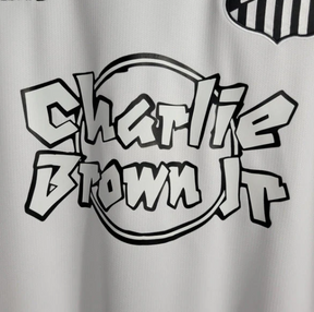Camisa Santos Charlie Brown Jr 2022/23 -UMBRO Branca - Torcedor Masculina