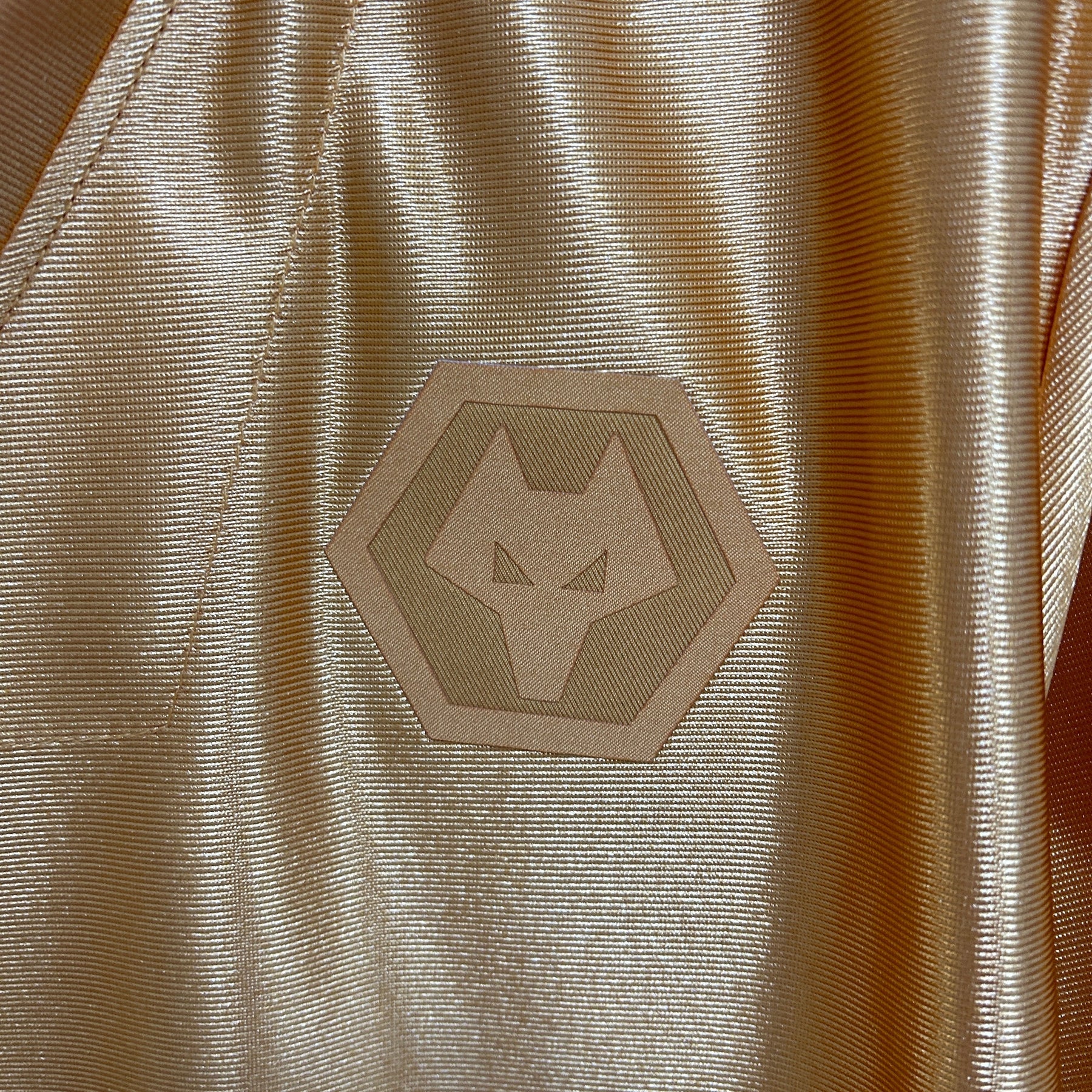 Camisa Wolves 25/26 70th Anniversary
